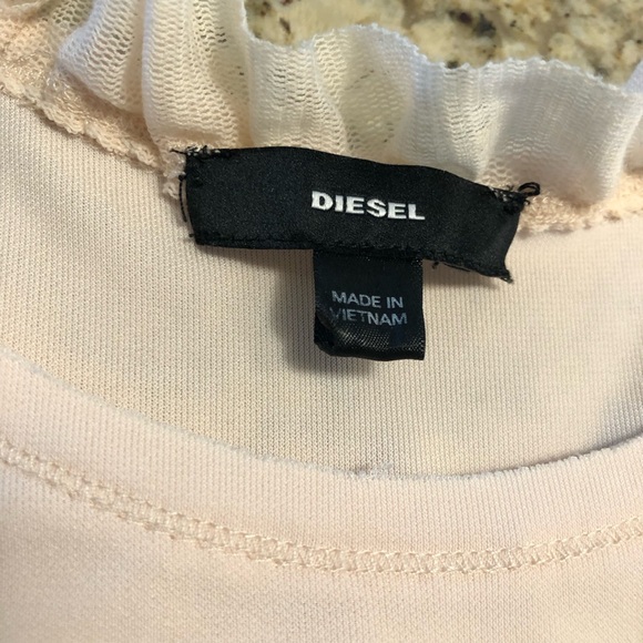 DEISEL ruffled tank top. EUC SIZE L light peachy color - Picture 5 of 10